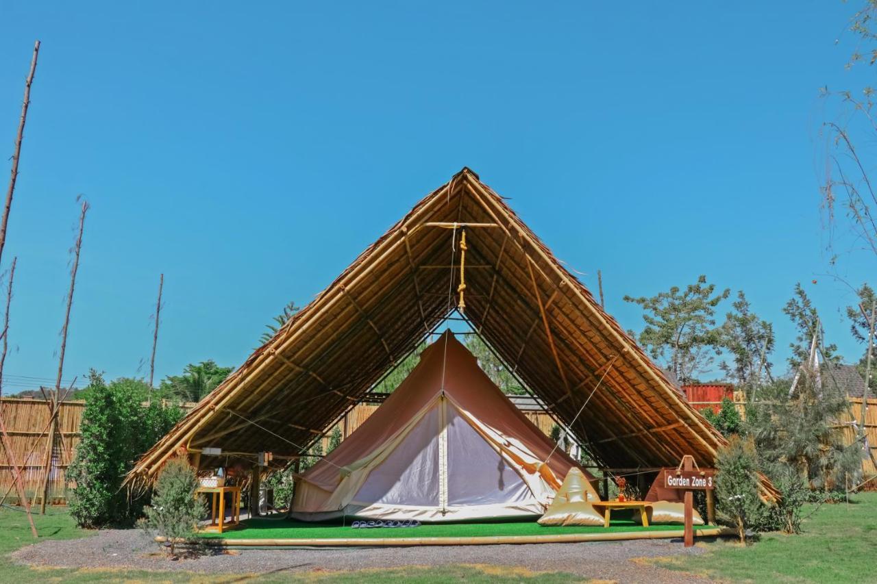 Yellowstone Camps Resort Khao Yai Pakchong Ngoại thất bức ảnh